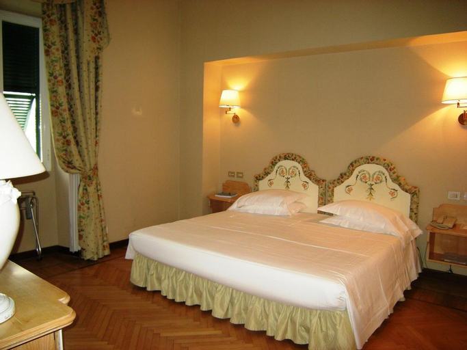 Royal Hotel San Remo, Imperia