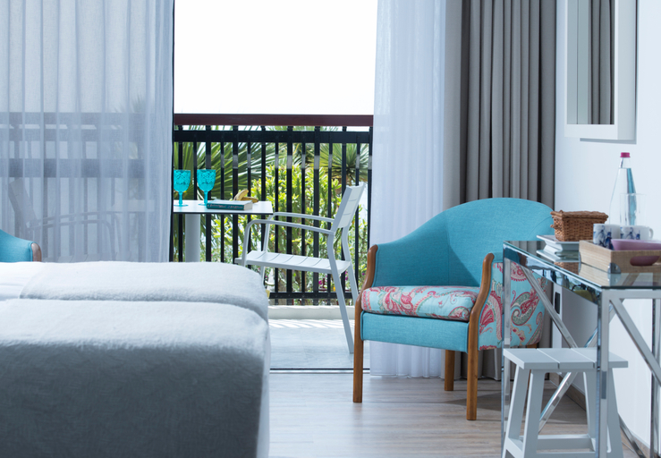 Bedroom 4, Hotel Baía Azul, Funchal
