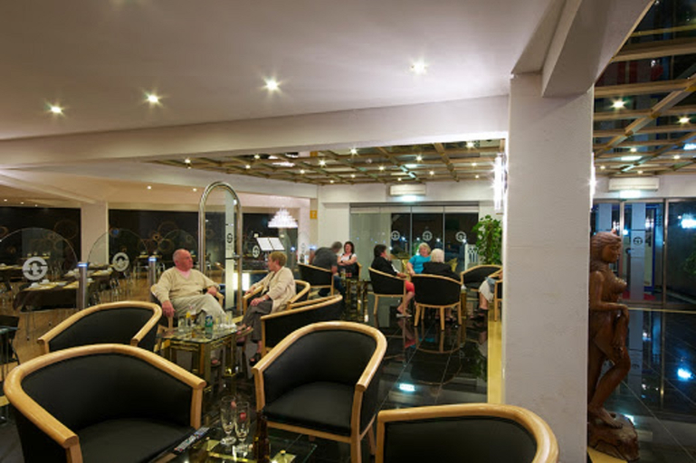Public Area 4, Tropical Sol, Albufeira
