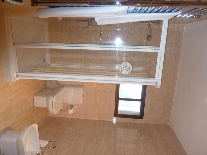 Bathroom, Hotel Sierra de Cazorla & SPA 3 estrellas, Jaén