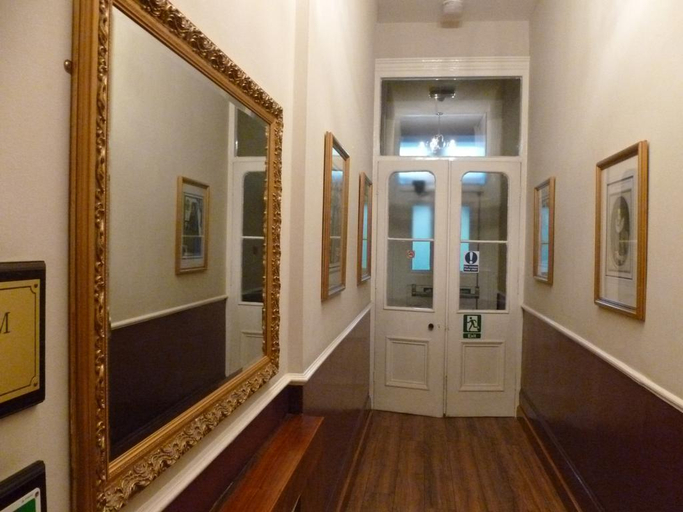 Public Area 2, Garden View Hotel, London