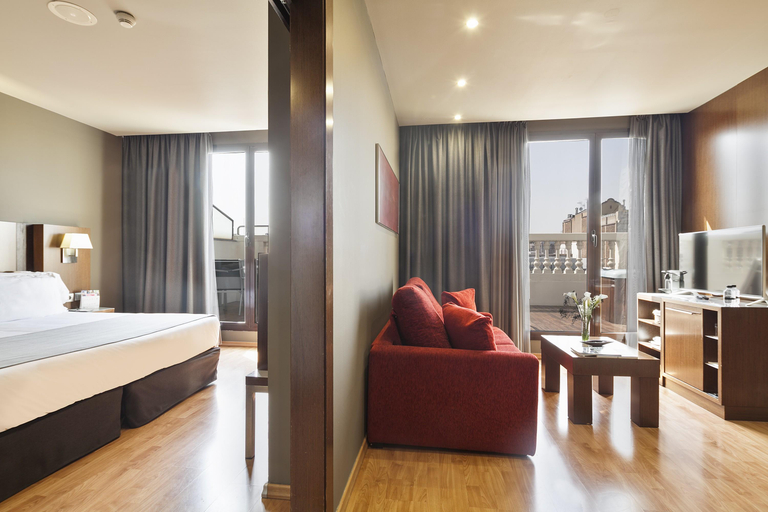 Bedroom 2, Acta Atrium Palace, Barcelona