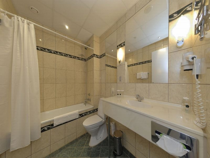 Bathroom 5, Axel Guldsmeden, Copenhagen