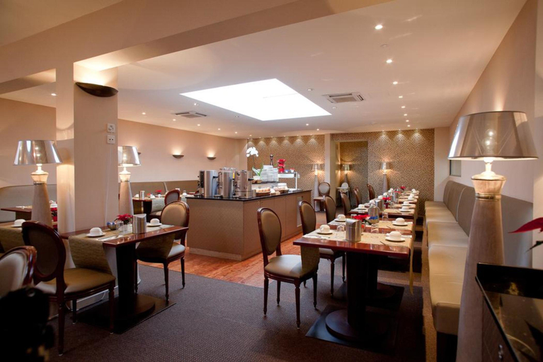 Food & Drinks 5, Drake Longchamp, Genève