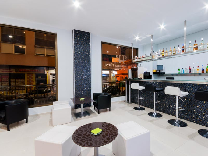 Public Area 2, Hotel Fontana Plaza, Alicante