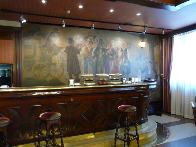 Food & Drinks 5, Carlton, Vizcaya