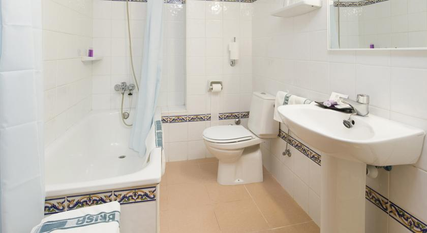 Bathroom 4, Brisa, Baleares