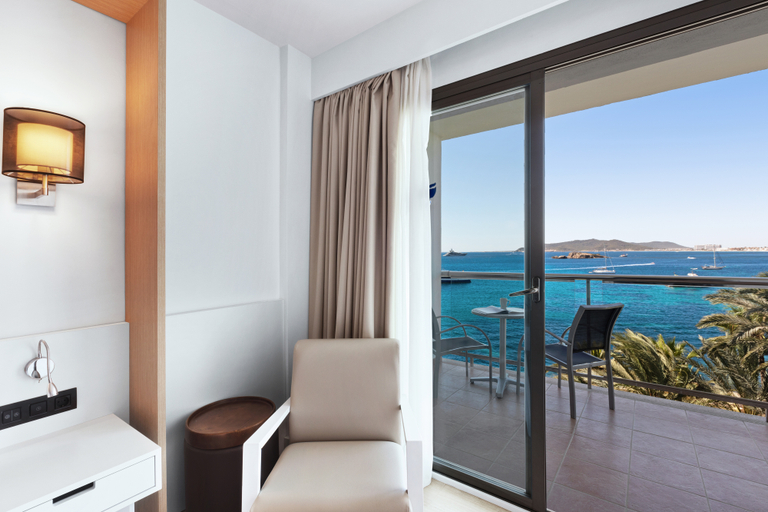 Bedroom 3, THB Los Molinos, Baleares