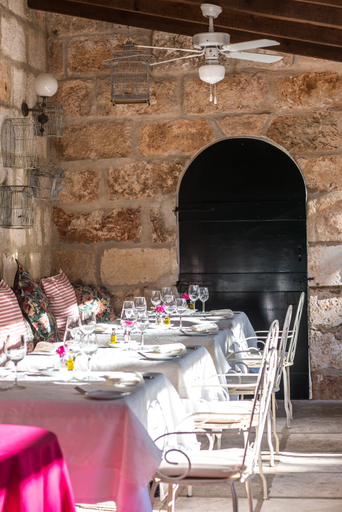 Food & Drinks 5, Rural Biniarroca, Baleares