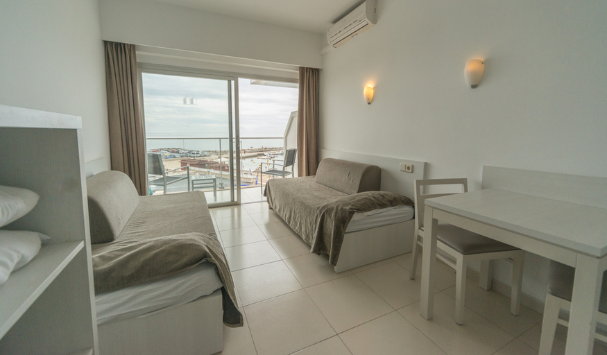 Bedroom 3, Embat, Baleares