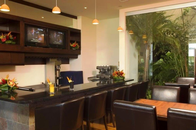 Public Area 4, Rincon del Valle Hotel and Suites, San José