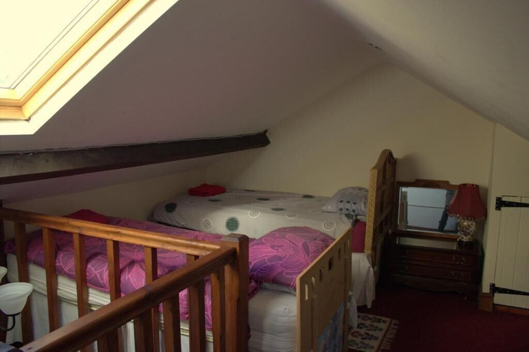 Bedroom 3, Penybryn Cottages, Merthyr Tydfil