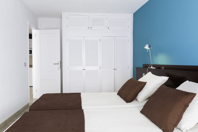Bedroom 3, Aparthotel Los Dragos del Sur, Santa Cruz de Tenerife