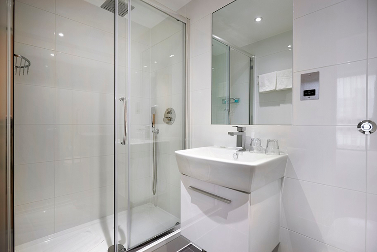 Bathroom 4, Central Park, London