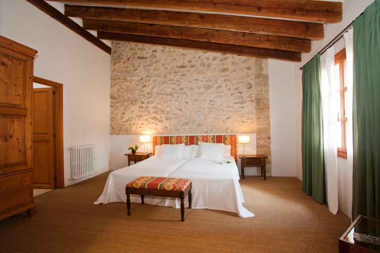 Bedroom 3, Hotel Can Moragues****, Baleares