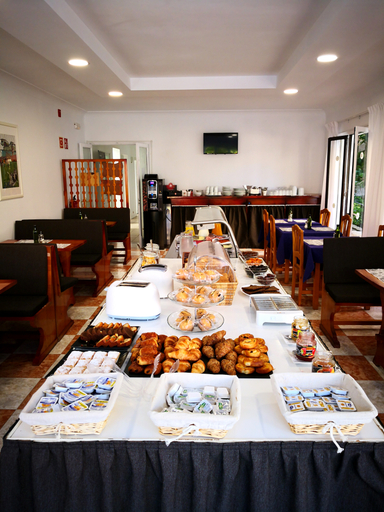 Food & Drinks 5, Hotel 4U , Baleares