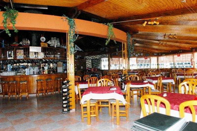 Food & Drinks 5, Rio Piedras, Las Palmas