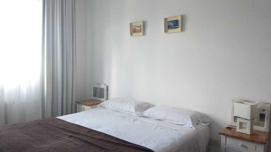 Bedroom 5, Departamento Céntrico, Capital