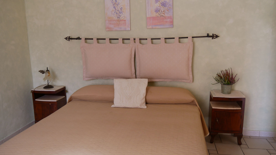 Bedroom 4, B&B Del Viale, Carbonia-Iglesias