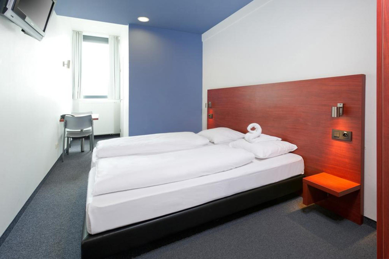 Bedroom 2, Century Hotel Antwerp Centrum, Antwerpen