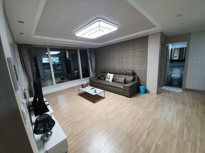 Bedroom 5, Vallas House 1301, Pohang