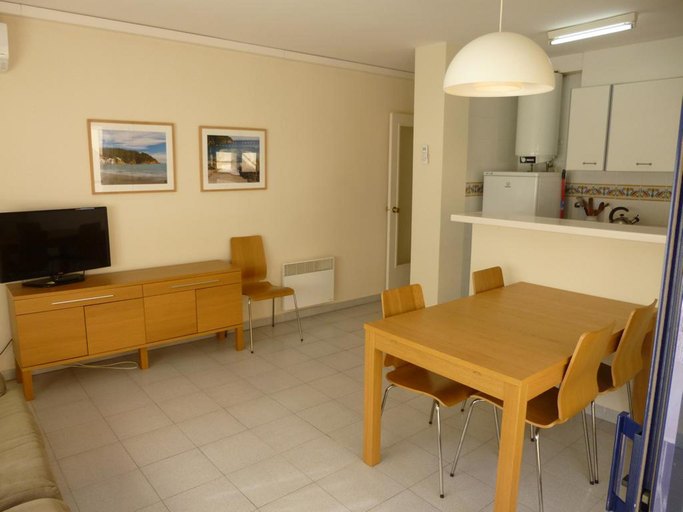 Public Area 4, Mar Blau , Girona