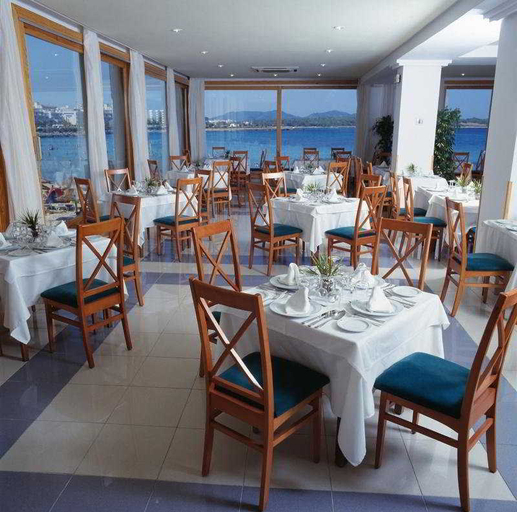 Food & Drinks 3, 07 Colombo, Baleares