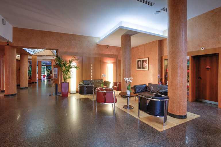 Public Area 4, Opera Cadet Hotel, Paris