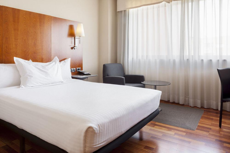 Bedroom 2, Ac Hotel Guadalajara By Marriott, Spain, Guadalajara