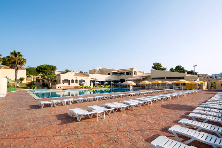 Cheerfulway Clube Brisamar, Portimão