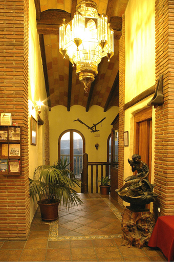 Public Area 2, Rural Almazara, Málaga