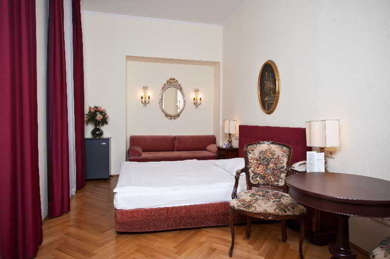 Bedroom 2, Regina, Wien