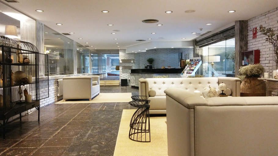 Public Area 4, Hotel Luze El Toro, Navarra