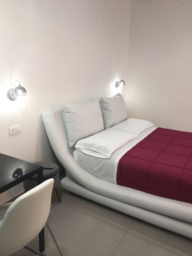 Bedroom 3, Paolino Exclusive Rooms, Syracuse