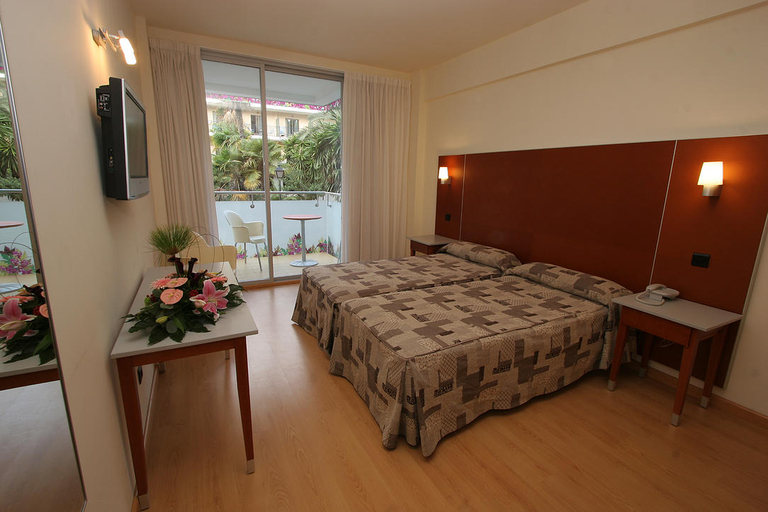 Bedroom 3, Oasis Plaza, Alicante