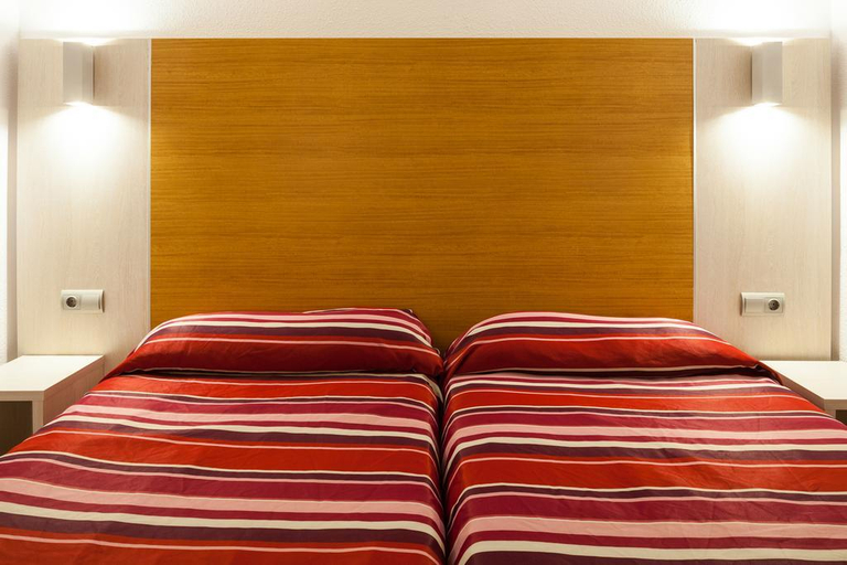 Bedroom 2, Jet, Baleares