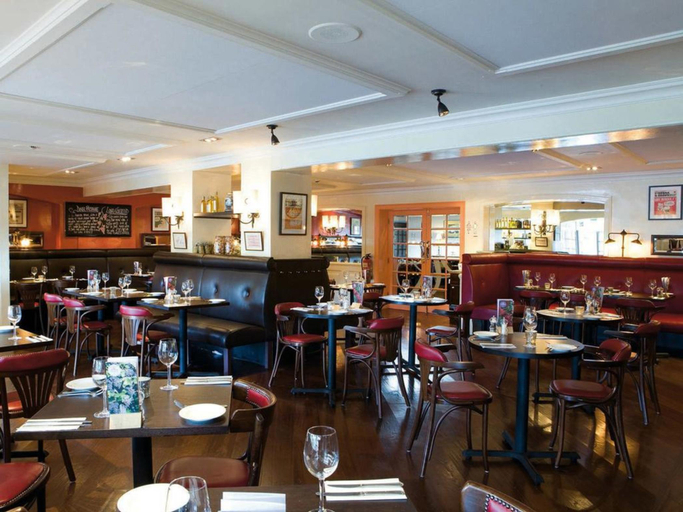 Food & Drinks 4, Swans Nest Hotel Stratford Upon Avon, Warwickshire