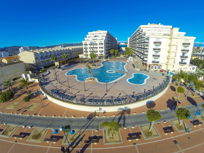 Exterior & Views 2, ZT Hotel & Spa Peñiscola Plaza Suites, Castellón