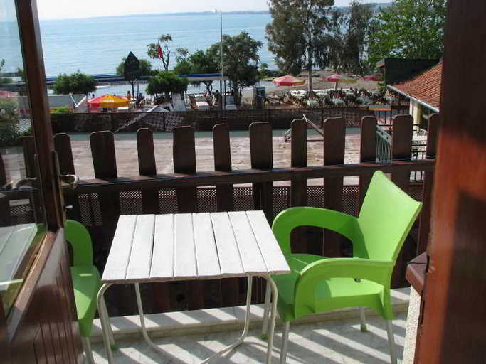 Bedroom 2, Neptun Hotel, Manavgat