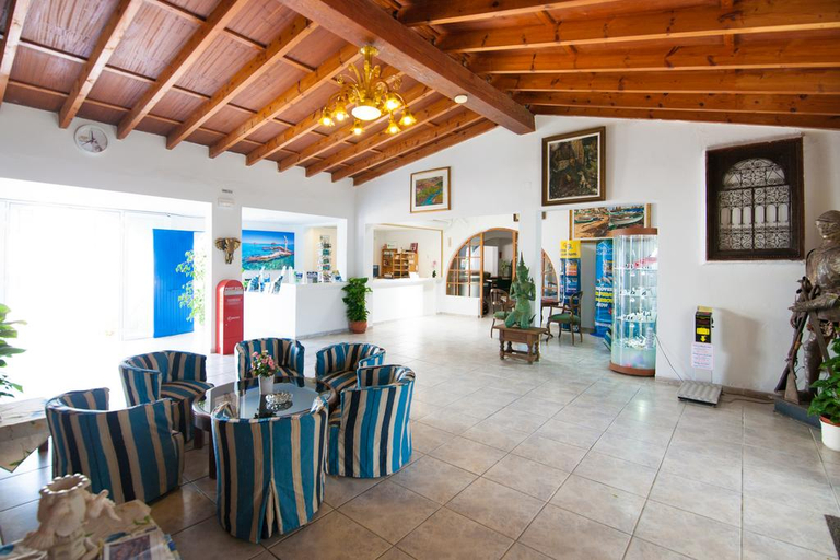 Public Area 3, Cala Dor Park Aptos, Baleares