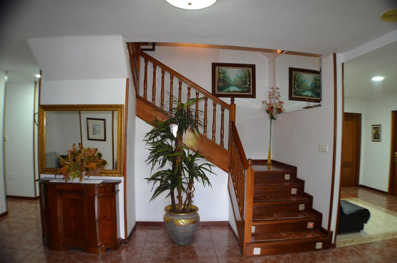 Others, Hotel Salldemar, Cantabria