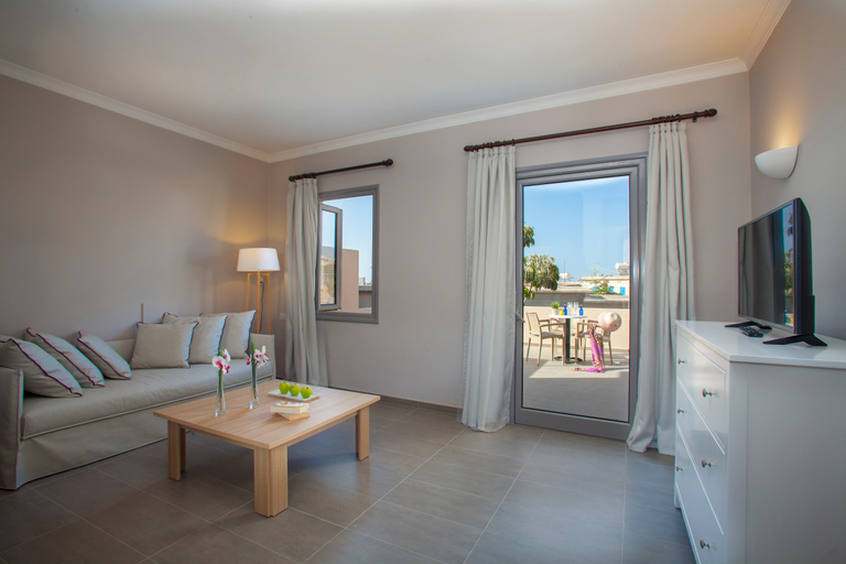 Bedroom 3, Louis St. Elias Resort & Waterpark