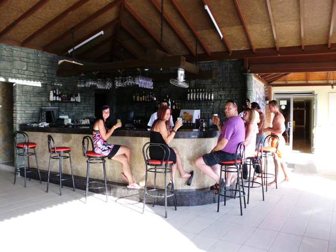 Food & Drinks 3, Kervan Side, Manavgat