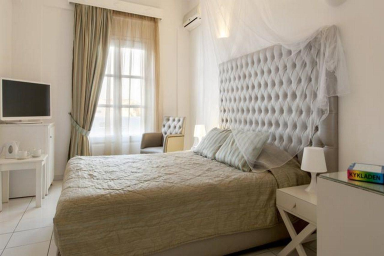 Bedroom 3, Daedalus, South Aegean