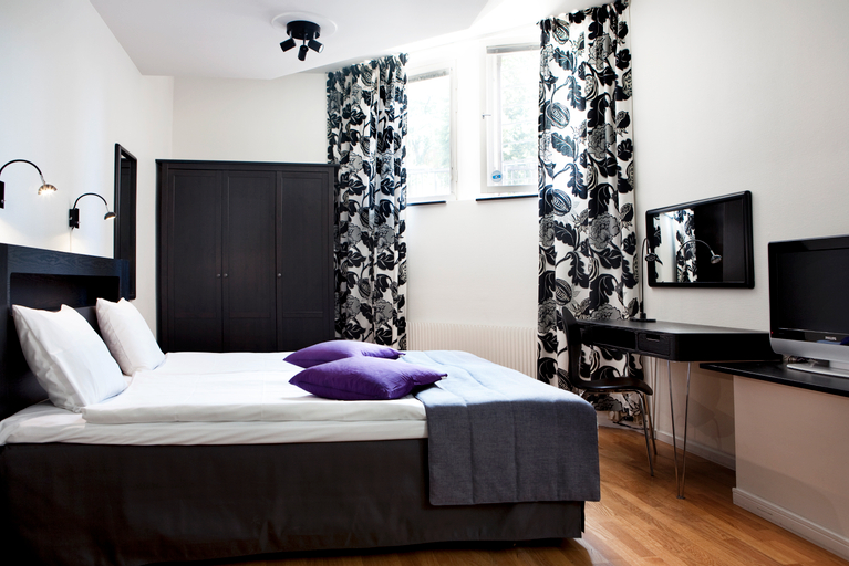 Bedroom 10