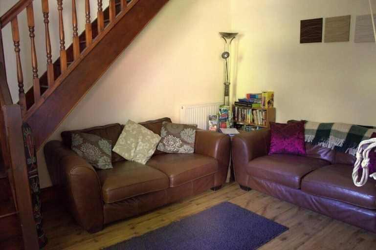 Others 5, Penybryn Cottages, Merthyr Tydfil