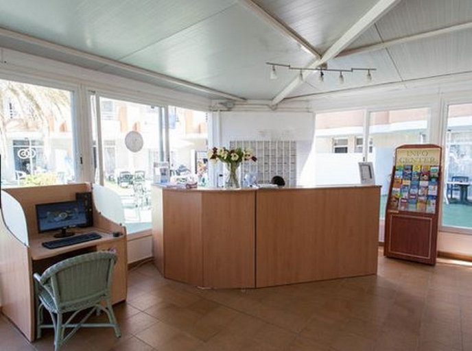 Public Area, BJ Apartamentos Club Sa Coma, Baleares