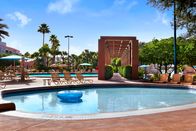 Sport & Beauty 5, Walt Disney World Swan Resort, Orange