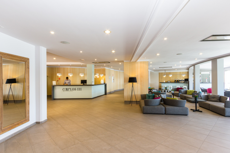 Public Area 4, ARTIEM Carlos, Baleares