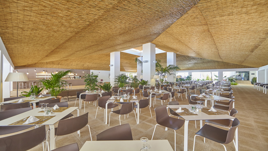 Food & Drinks 5, Prinsotel la Pineda, Baleares